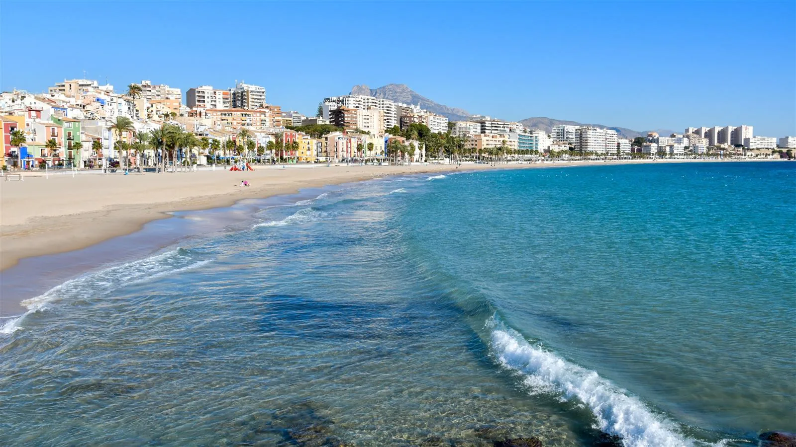Playa y costa de Alicante, España